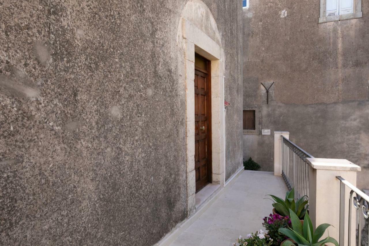 Casa Stefania Daire Noto Dış mekan fotoğraf